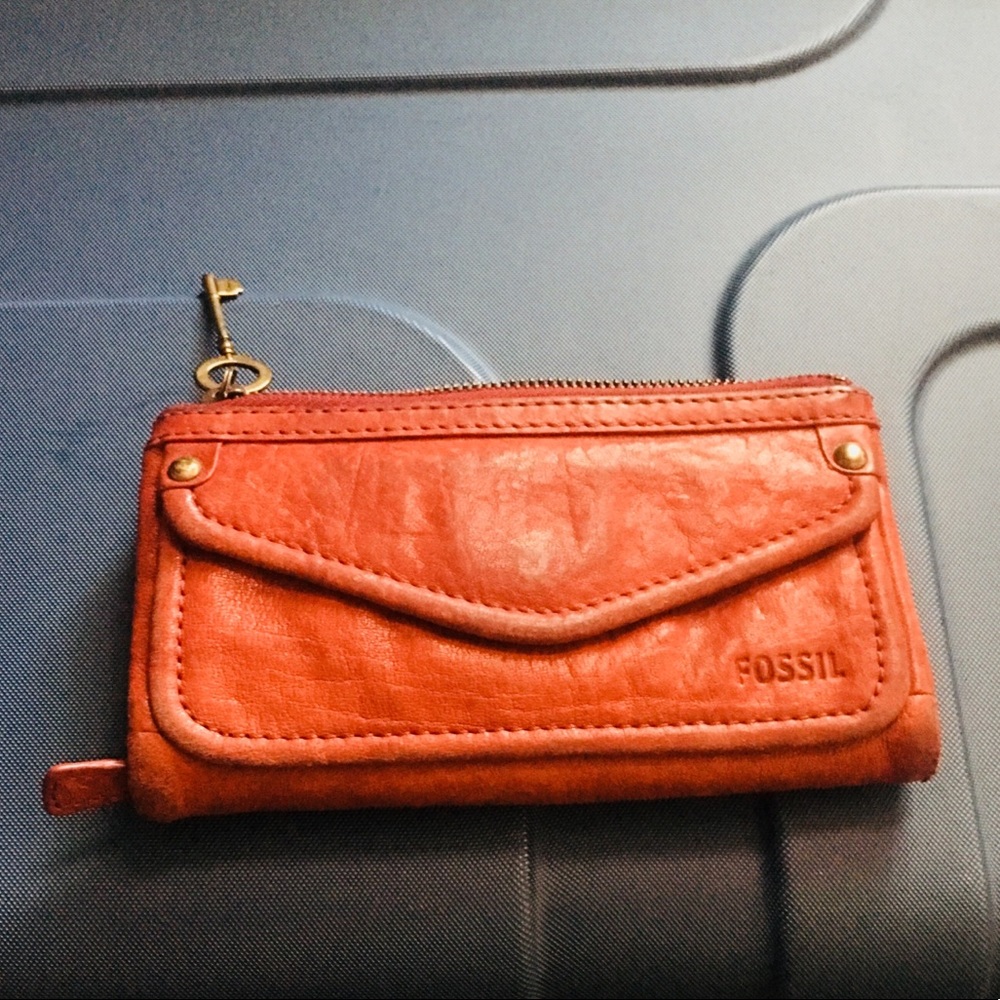 Fossil Red leather wallet.